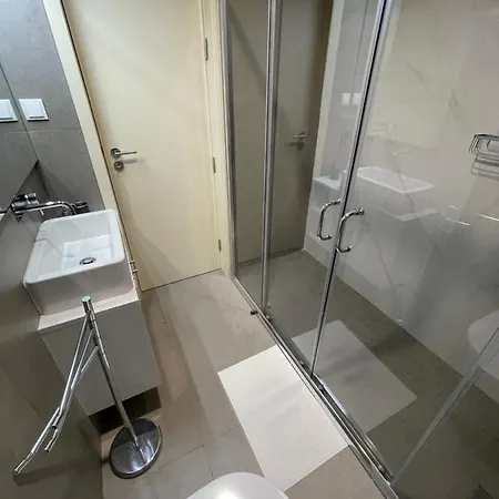 Cc Downtown Palace - J Appartement