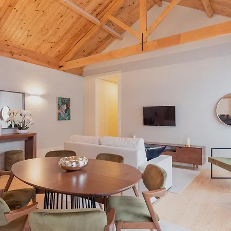 Cc Downtown Palace - J *